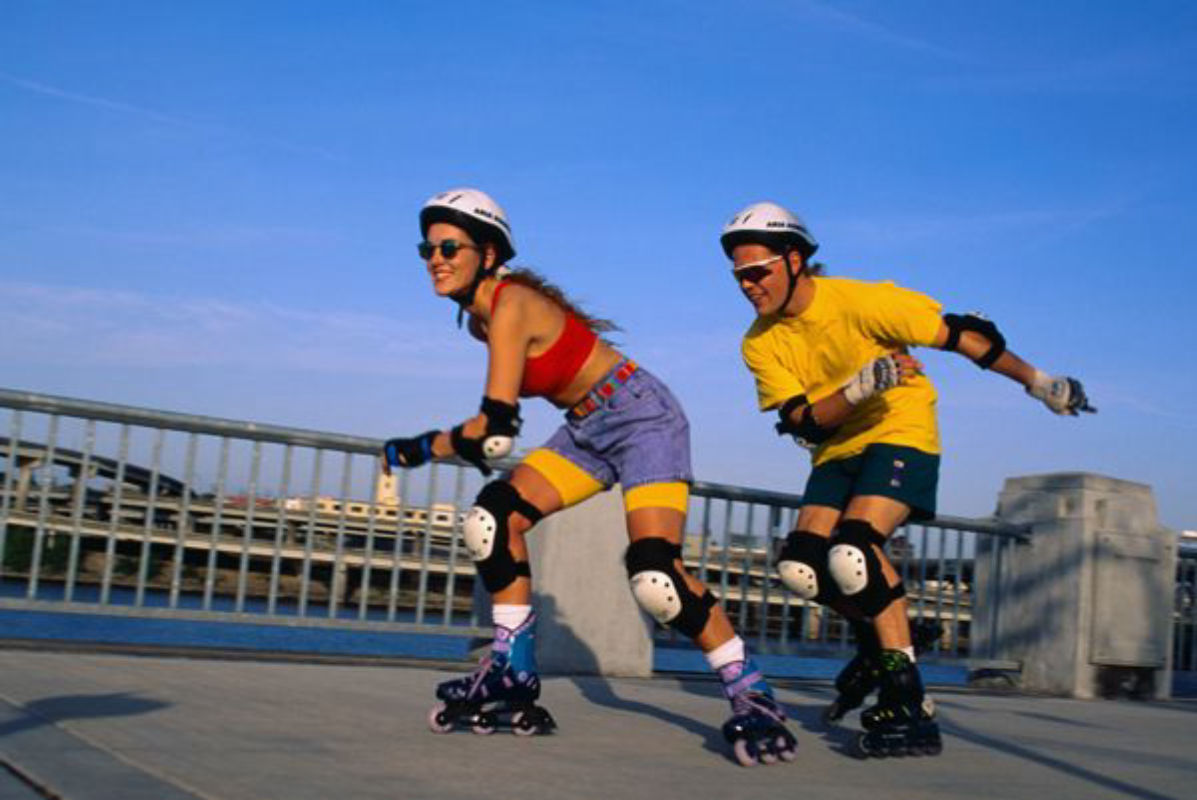 rollerblading_on_bridge_(1)