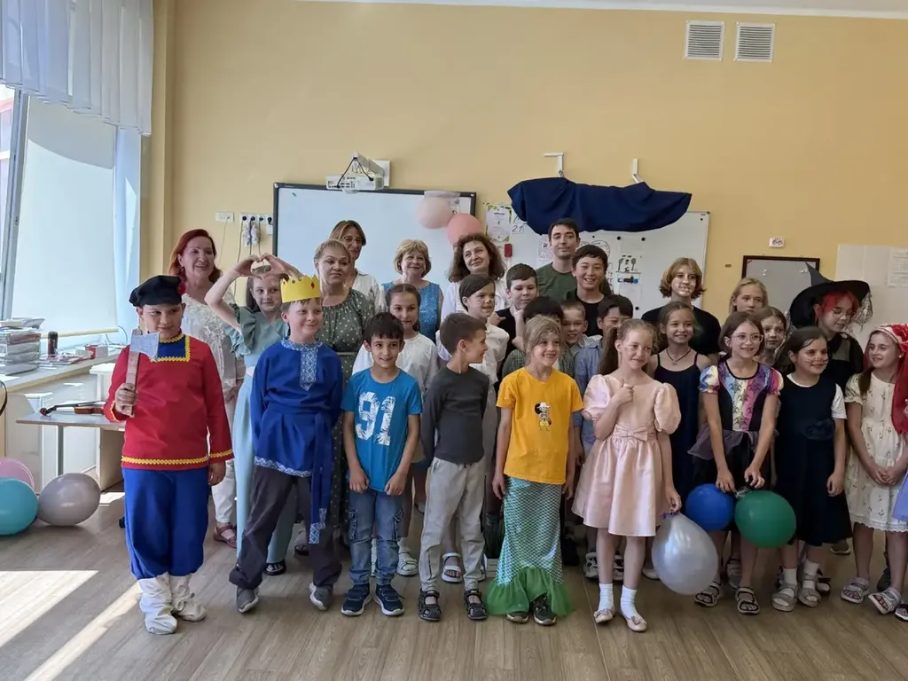 Все участники лагеря